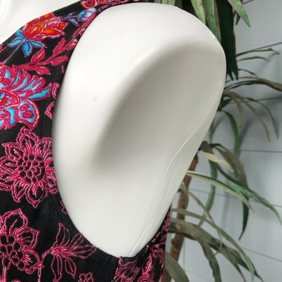 Stella Morgan Dress | Floral Print Dress 10 - Picture 3 of 8